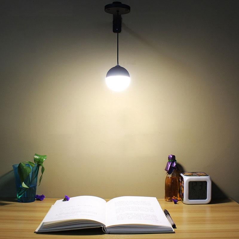 Small magnetic reading light